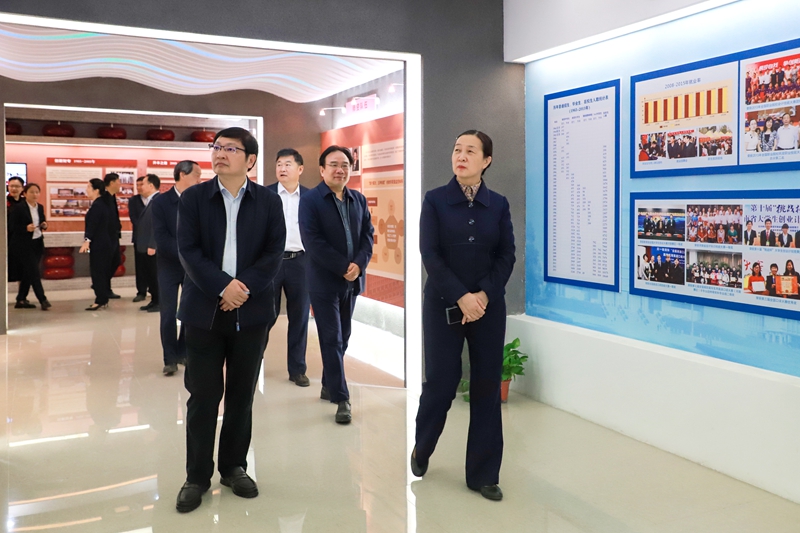 https://www.hafu.edu.cn/__local/D/2D/F2/49368B766E8B8144C5C217D06BC_DA92D7B7_4DDA1.jpg